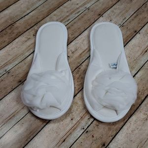 Vintage 1960s Slippers